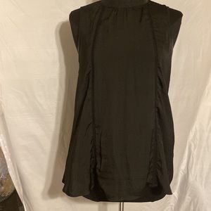 Women black top size L